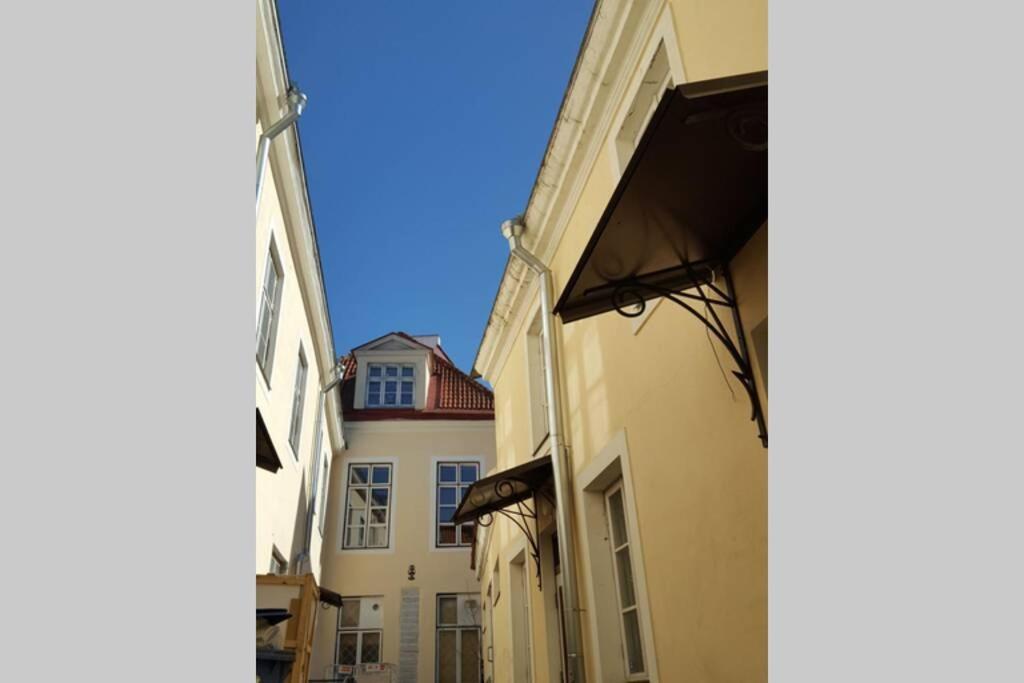 Old Town Baltic Antique Lai Street Privat Entrance Daire Tallinn Dış mekan fotoğraf
